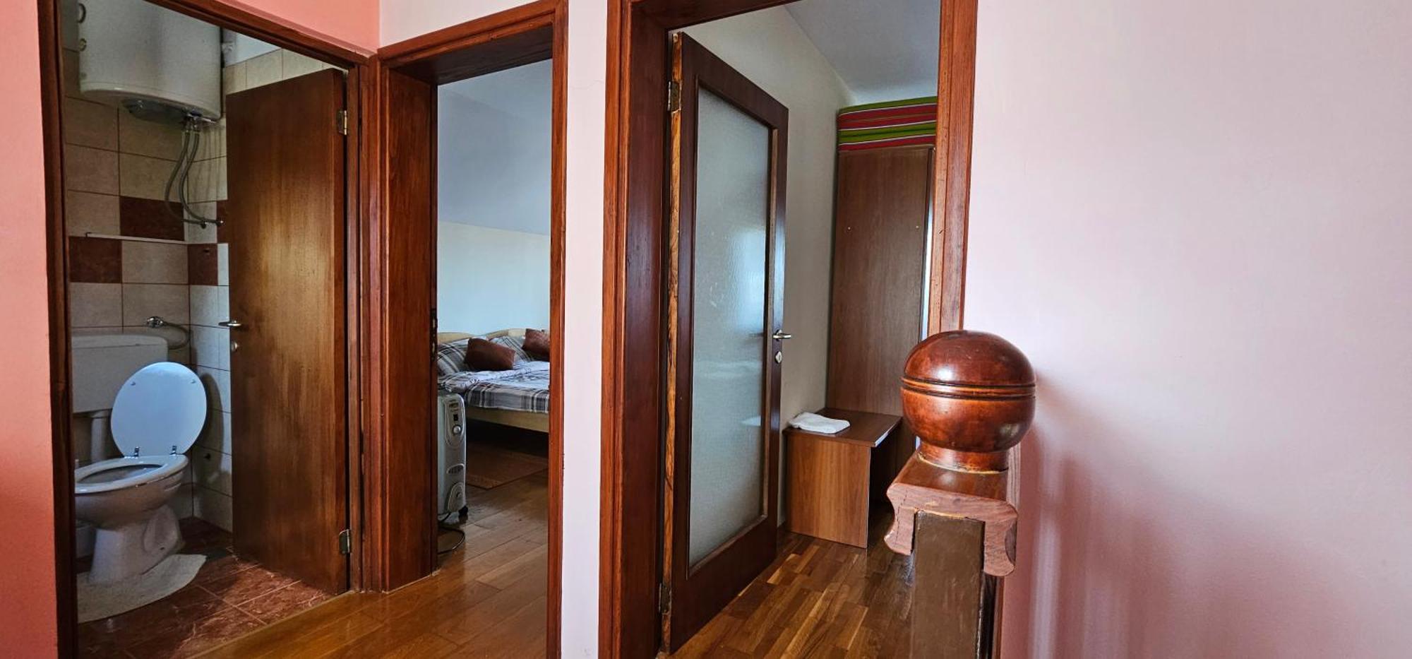 Holiday House And Apartments Vale ดูกาเรซา ภายนอก รูปภาพ